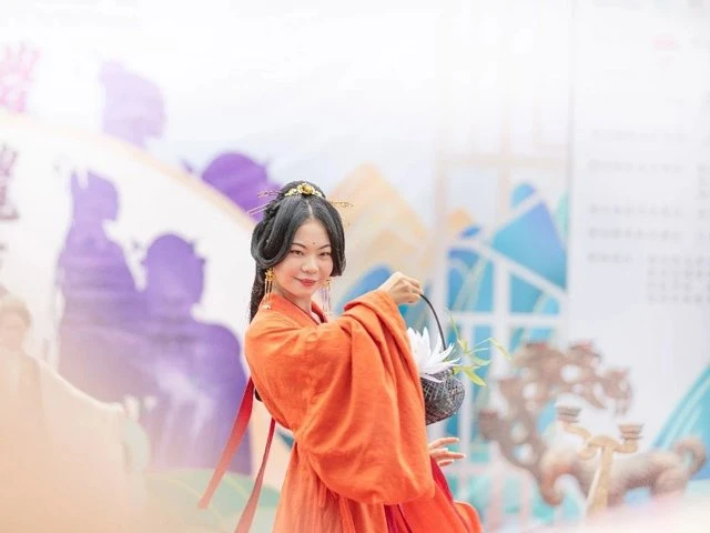 2020 Li Yi Hua Xia Hanfu Supermodel Competition