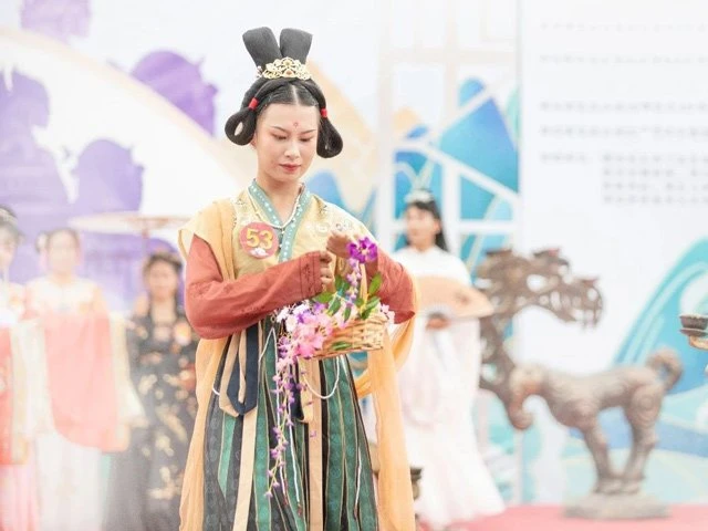 2020 Li Yi Hua Xia Hanfu Supermodel Competition