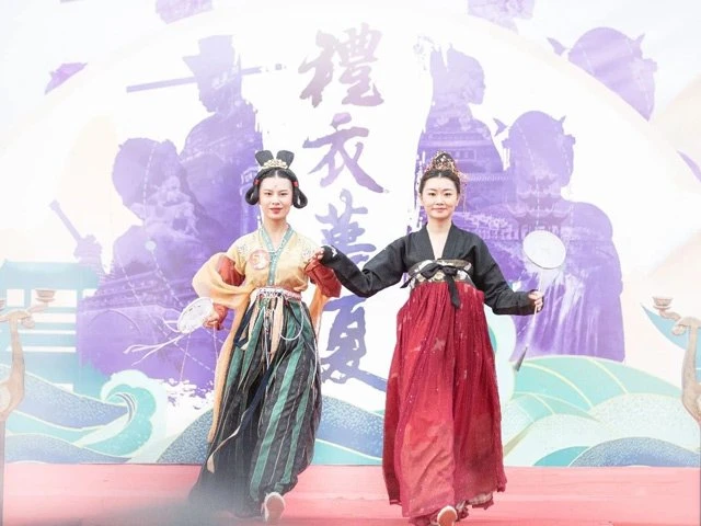 2020 Li Yi Hua Xia Hanfu Supermodel Competition