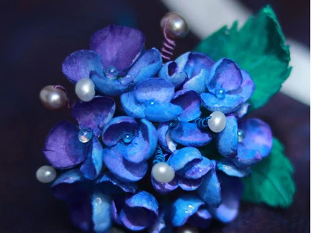 4 Beautiful Artificial Flowers in Han Fu Hair Accessories