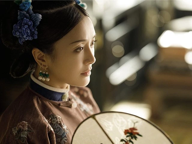 4 Beautiful Artificial Flowers in Han Fu Hair Accessories