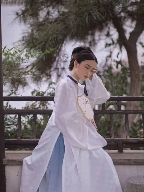 2020 Unlock Many Ways to Wear a Beautiful Chinese Costume