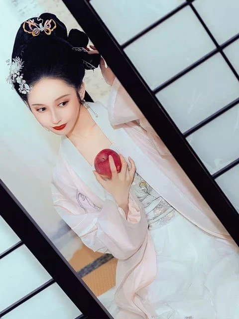 3 Basic Elements of Classical Hanfu Makeup