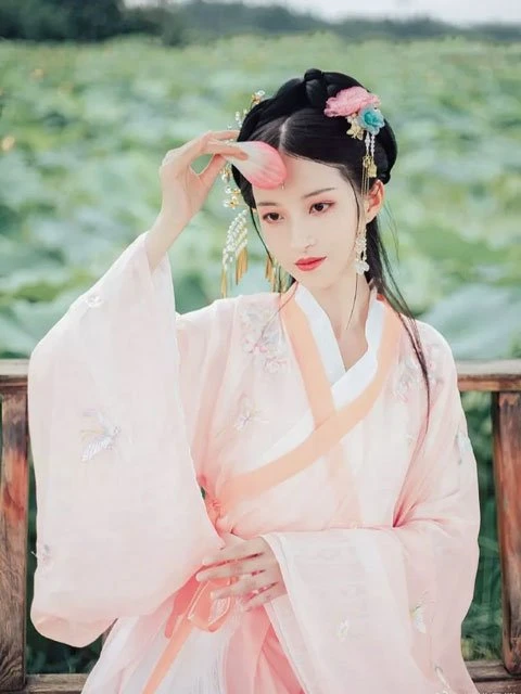 3 Basic Elements of Classical Hanfu Makeup