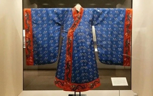 Detail of Song Dynasty Empress Costumes – Hanfu Culture