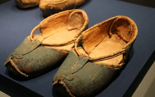 History of Traditional Chinese Hanfu Shoes