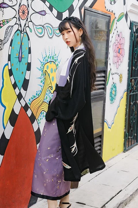 6 Surprisingly Easy Ways To Wear Han Element In Daily Life
