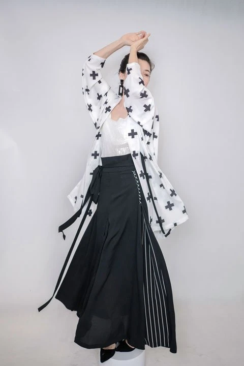 6 Surprisingly Easy Ways To Wear Han Element In Daily Life