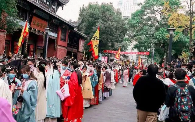 Hanfu Parade Day 2020 - Enjoy Hanfu in Chengdu!