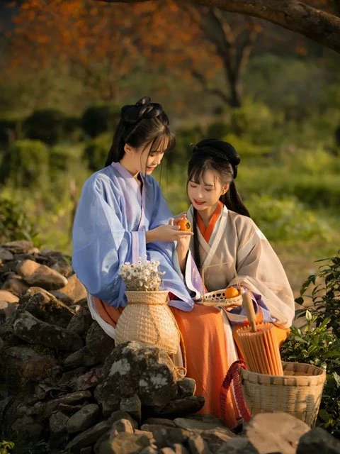 Harvest Autumn & Hanfu Girls