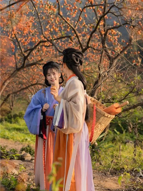 Harvest Autumn & Hanfu Girls