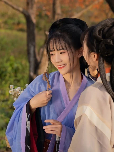 Harvest Autumn & Hanfu Girls