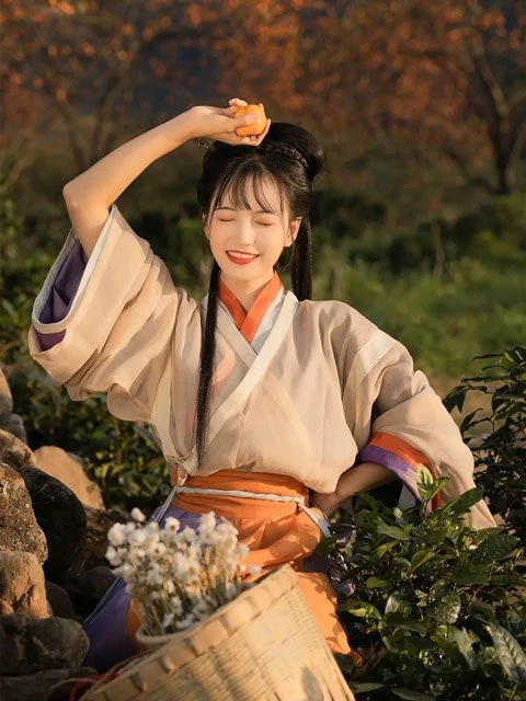 Harvest Autumn & Hanfu Girls