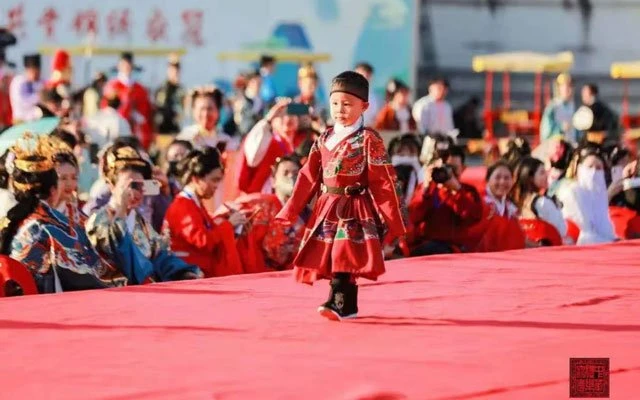 The 8th Chinese Li Yue Conference Successfully Held! 15