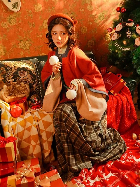 4 Sets Hanfu for Christmas That'll Make You Special