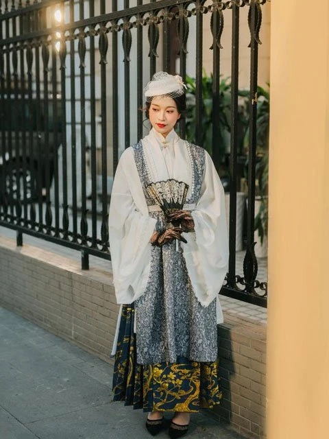 6 Fashion Hanfu Outfit Ideas in 2021 9