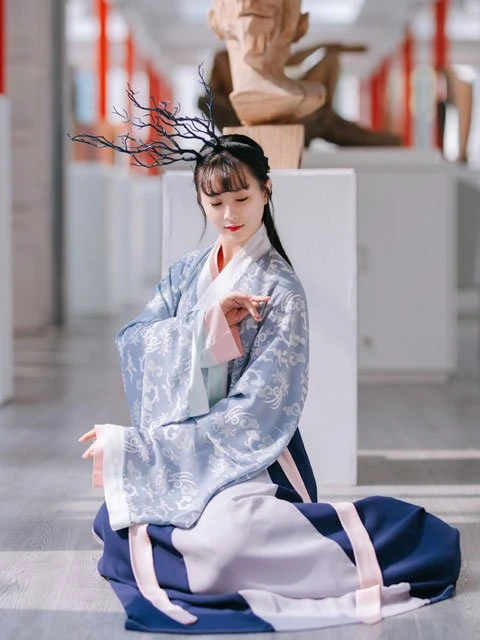 6 Fashion Hanfu Outfit Ideas in 2021 1