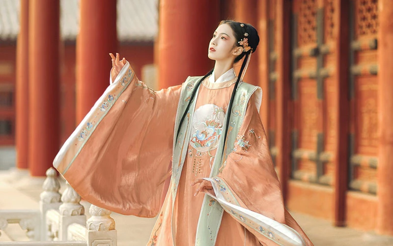 4 Sets of Rare Colorways Hanfu Styles