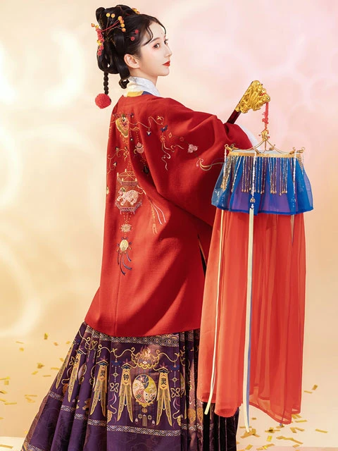 4 Kinds of Essential Props for Hanfu Photography
