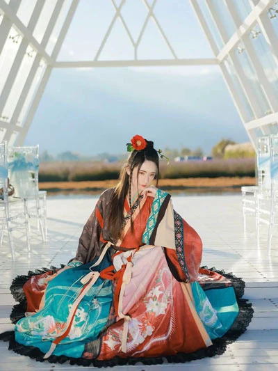 5 Kind of Beauty Traditional Chinese Clothing for Female 7