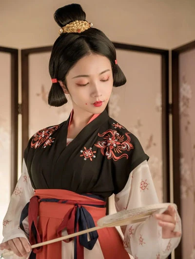 5 Kind of Beauty Traditional Chinese Clothing for Female 11