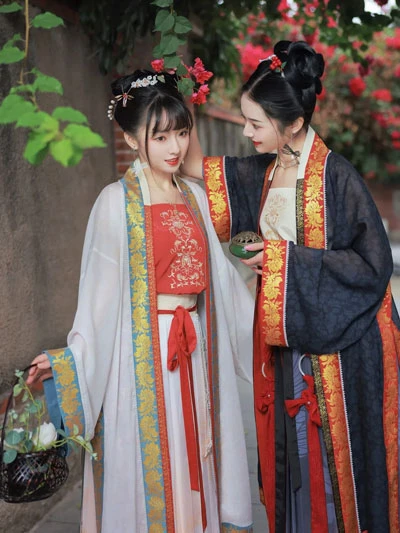 5 Kind of Beauty Traditional Chinese Clothing for Female 21