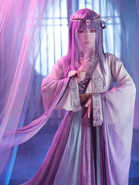 8 Examples of Common Fabrics Used in Hanfu Making 9