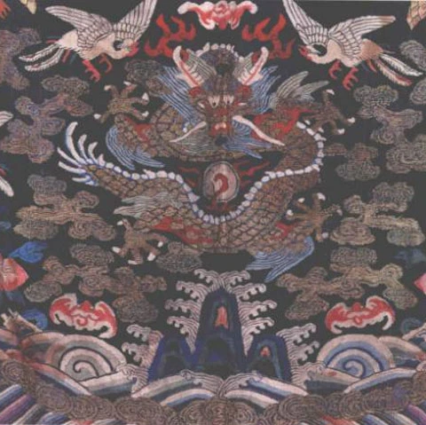 13 Traditional Chinese Dragon Patterns in Hanfu Clothing 6