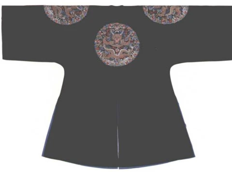 13 Traditional Chinese Dragon Patterns in Hanfu Clothing 11