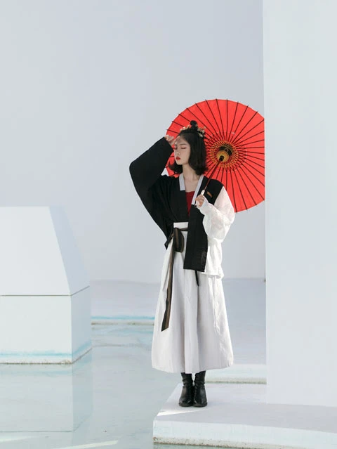4 Unique Hanfu Inspired Suit for Everyday Wear