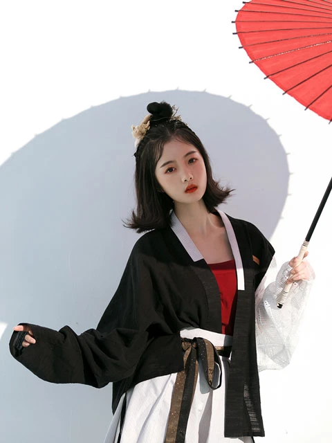 4 Unique Hanfu Inspired Suit for Everyday Wear