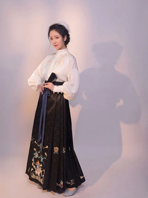 4 Unique Hanfu Inspired Suit for Everyday Wear