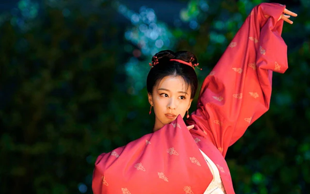 Changes in Ancient Chinese Women’s Hanfu Clothing