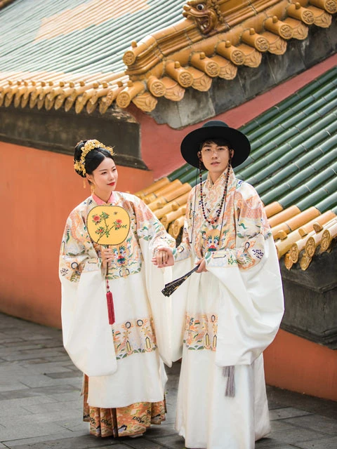 How to Prepare a Chinese Hanfu Wedding (Ming-style)?