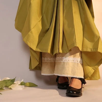 2 Best Matching inside the Hanfu Skirts 4