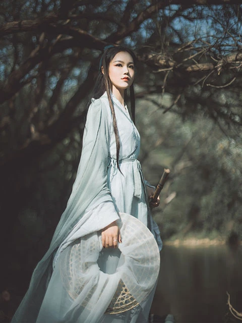 4 Sets of Martial Arts Style Hanfu for Girls