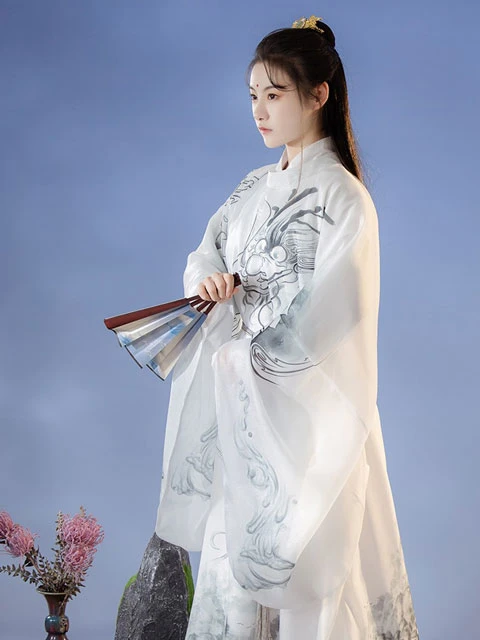 4 Sets of Martial Arts Style Hanfu for Girls