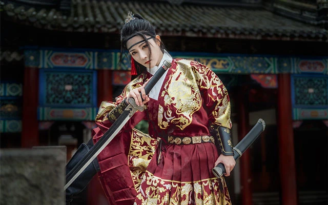 4 Sets of Martial Arts Style Hanfu for Girls