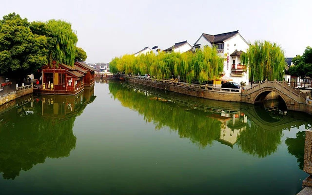 Lost In Time In Suzhou, China: CITY OF GARDENS AND CANALS