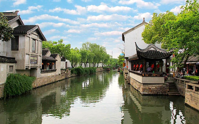 Lost In Time In Suzhou, China: CITY OF GARDENS AND CANALS 7