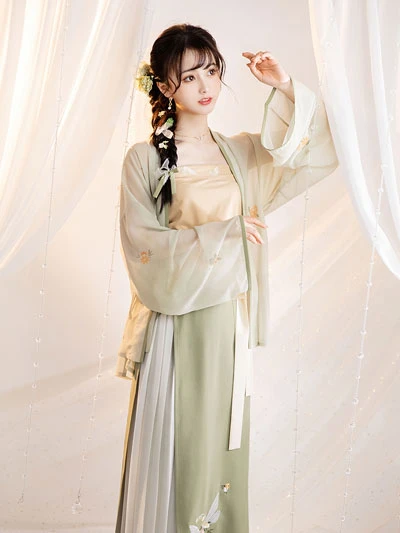Early Summer Hanfu Dressing Guide for Girls