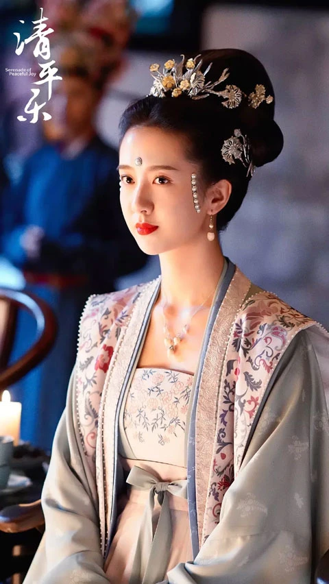Fashion Secrets in Traditional Chinese Jewelry Boxes