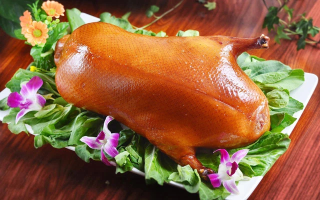 How to Eat in China: 5 Chinese Cuisine Tips for Gourmets
