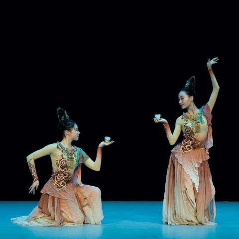 The Profound Meaning of Classical Chinese Dance 2