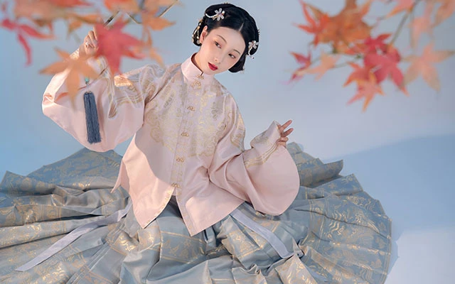 Zimu Kou - Exquisite Ming Style Hanfu Button