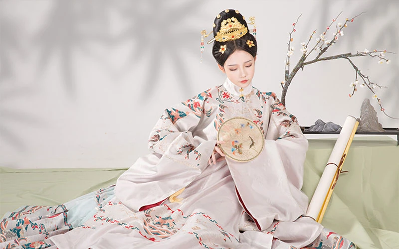 How to Wear Hanfu