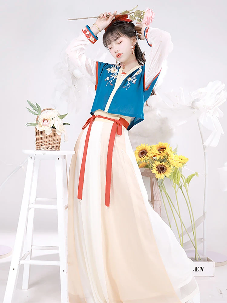 Blue Beizi hanfu shop