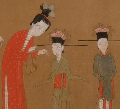 Exquisite Restored Hanfu from the Ancient Painting 25