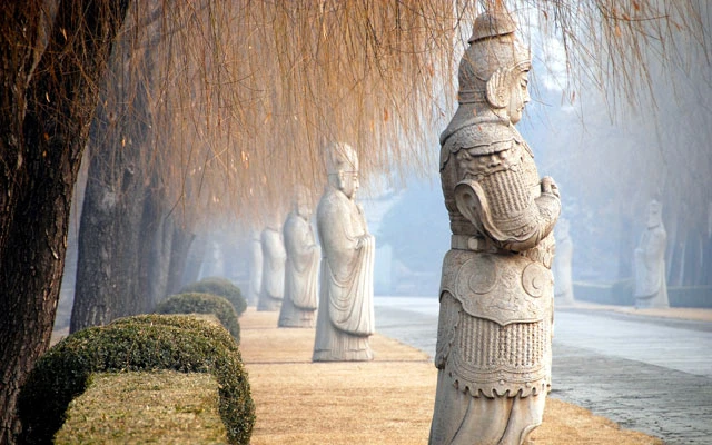 Chinese Sculpture and Jade in Ancient Time 3