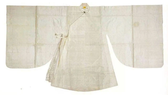 Guide of the Ming Dynasty Shan/Ao Types for Girls 35